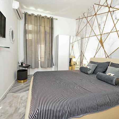 Luxury Apartment Laura ซาดาร์ ภายนอก รูปภาพ