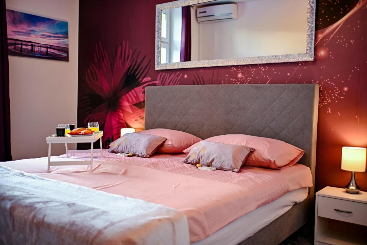 Luxury Apartment Laura ซาดาร์ ภายนอก รูปภาพ