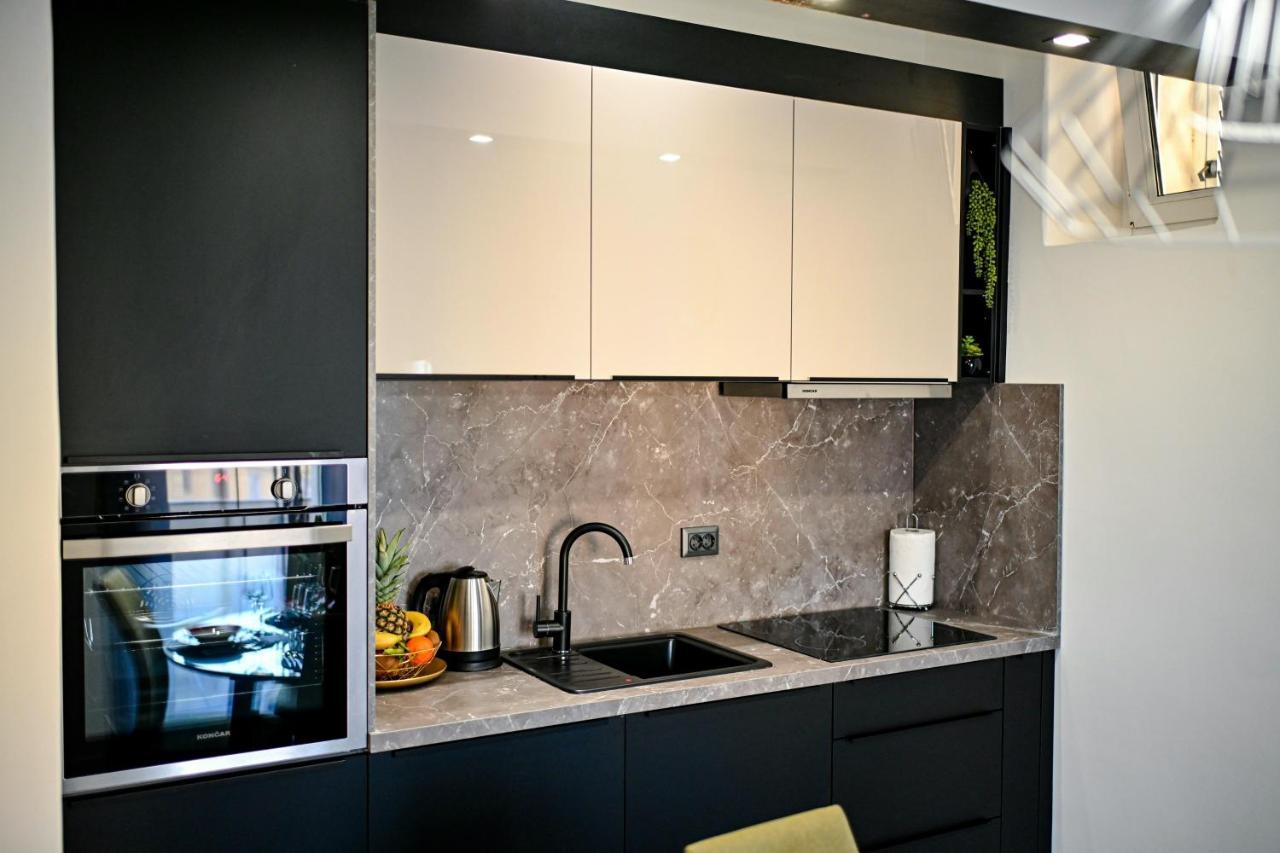 Luxury Apartment Laura ซาดาร์ ภายนอก รูปภาพ
